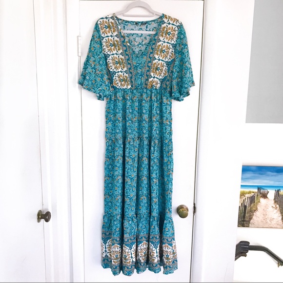 🦋 BLUE FLORAL BOHO MAXI DRESS! - Picture 9 of 15